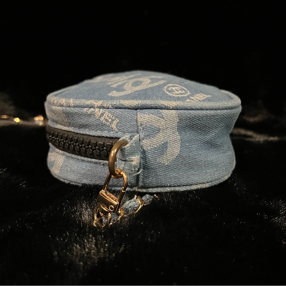 Chanel Beaute Blue Denim Logo Crossbody - Picture 8 of 12